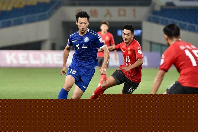 每体：弗里克手表、戒指曝光，巴萨靠数据监测球员